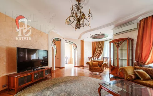 2-этажный коттедж 450 м² с отделкой