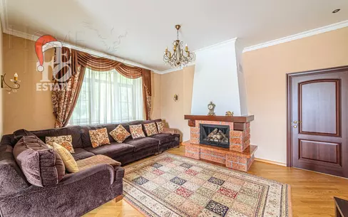 2-этажный коттедж 350 м² с отделкой