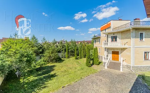 2-этажный коттедж 479.7 м² с отделкой