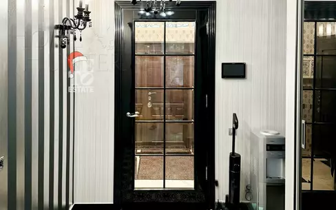 3-этажный таунхаус 293 м² с отделкой