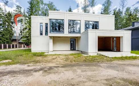 2-этажный коттедж 526 м² без отделки