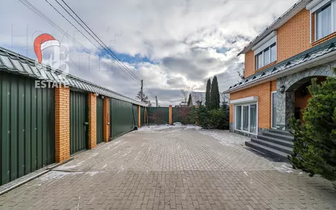 2-этажный коттедж 554 м² с отделкой