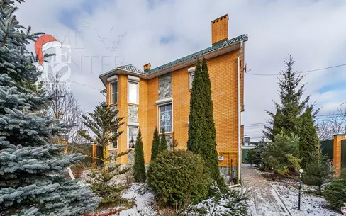 2-этажный коттедж 554 м² с отделкой