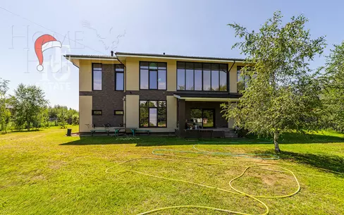 2-этажный коттедж 439 м² с отделкой