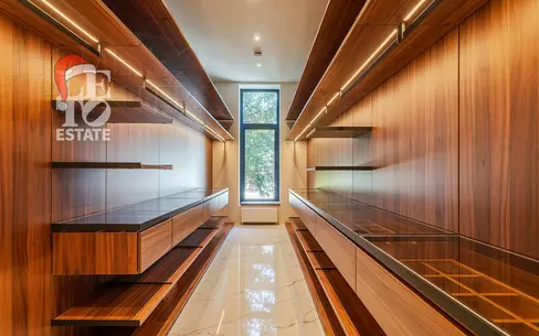 2-этажный коттедж 747 м² с отделкой