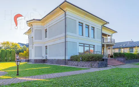 2-этажный коттедж 740 м² с отделкой