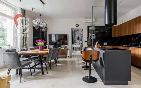 2-этажный коттедж 810 м² с отделкой