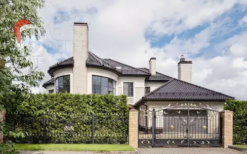 2-этажный коттедж 631 м² без отделки