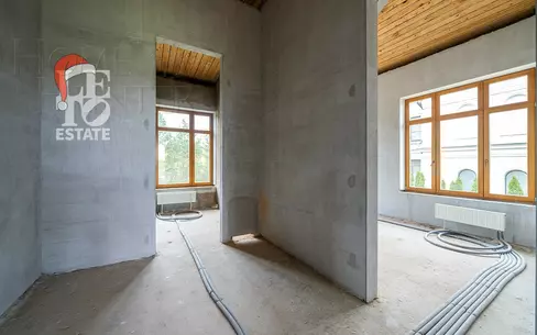 2-этажный коттедж 1 320 м² без отделки