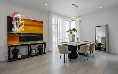 2-этажный коттедж 243 м² с отделкой