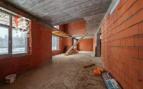 2-этажный коттедж 305 м² без отделки