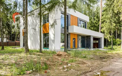 2-этажный коттедж 526 м² без отделки