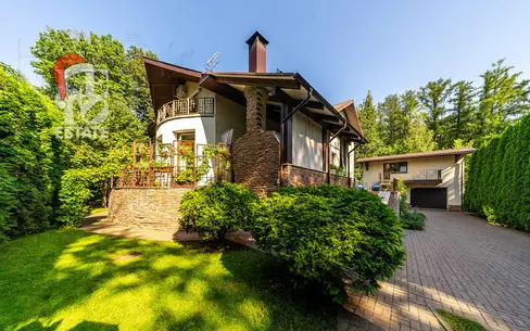 2-этажный коттедж 600 м² с отделкой