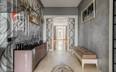 2-этажный коттедж 810 м² с отделкой