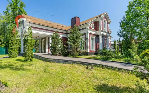 2-этажный коттедж 3 817 м² с отделкой