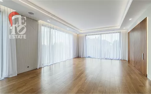 2-этажный коттедж 1 071 м² с отделкой