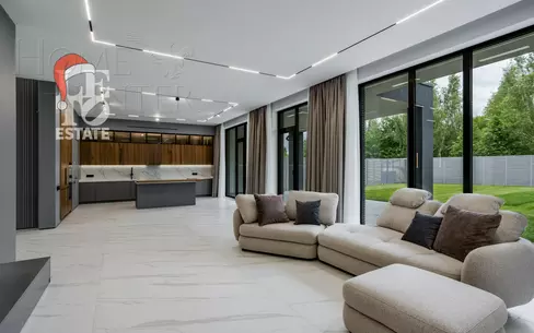 2-этажный коттедж 604 м² с отделкой