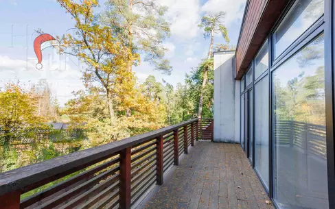 3-этажный таунхаус 340 м² с отделкой