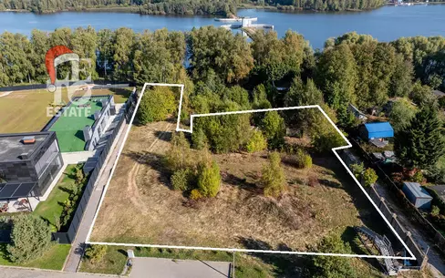 Участок 46.55 сот. в охраняемом поселке