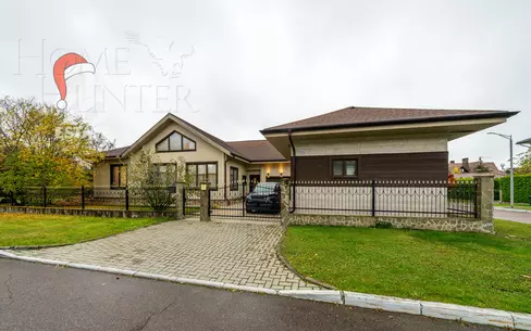 2-этажный коттедж 443 м² с отделкой