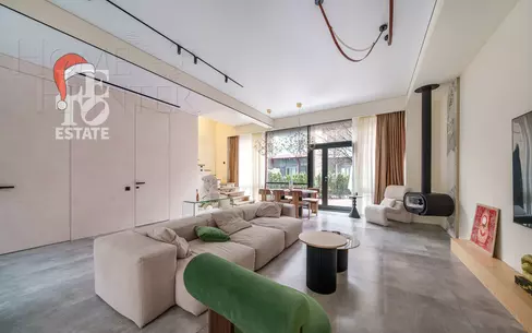 3-этажный таунхаус 238 м² с отделкой