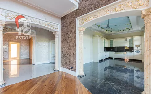 2-этажный коттедж 740 м² с отделкой