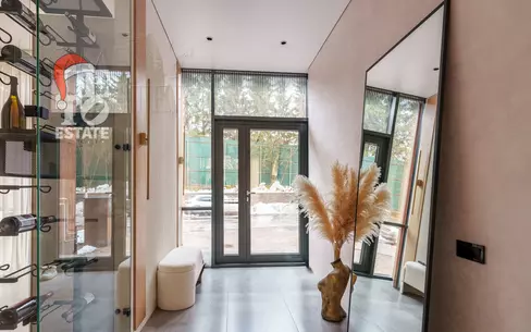 3-этажный таунхаус 238 м² с отделкой