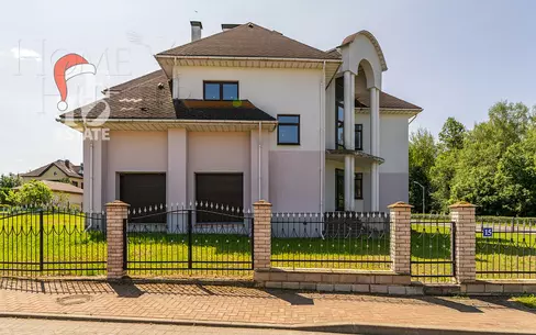 2-этажный коттедж 820 м² без отделки