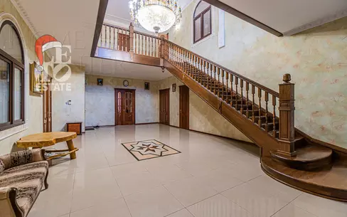 2-этажный коттедж 699.6 м² с отделкой