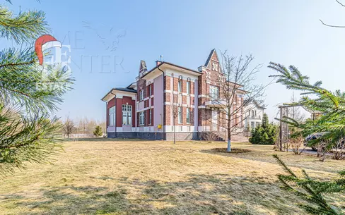 2-этажный коттедж 343.5 м² с отделкой