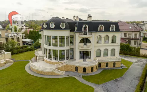 2-этажный коттедж 1 200 м² с отделкой