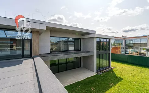 2-этажный коттедж 891 м² без отделки