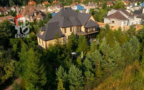 2-этажный коттедж 524 м² с отделкой