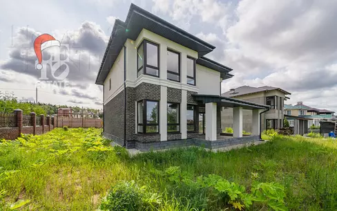 2-этажный коттедж 240 м² без отделки