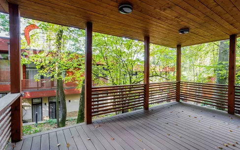 3-этажный таунхаус 340 м² с отделкой