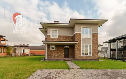 2-этажный коттедж 307 м² с отделкой