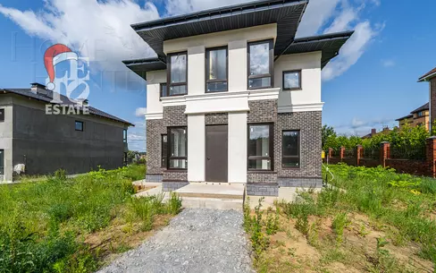 2-этажный коттедж 240 м² без отделки