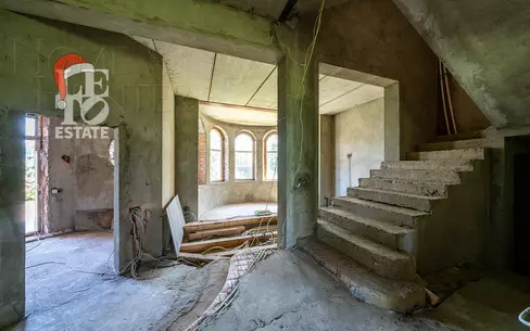 2-этажный коттедж 370 м² без отделки