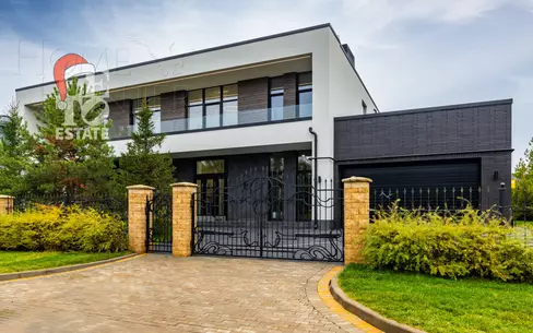 2-этажный коттедж 731 м² с отделкой