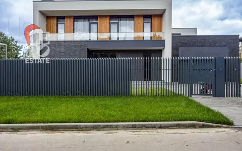 2-этажный коттедж 604 м² с отделкой