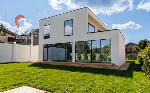 2-этажный коттедж 287 м² без отделки