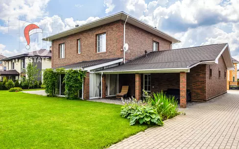 2-этажный коттедж 304 м² с отделкой