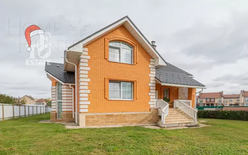 2-этажный коттедж 260 м² с отделкой