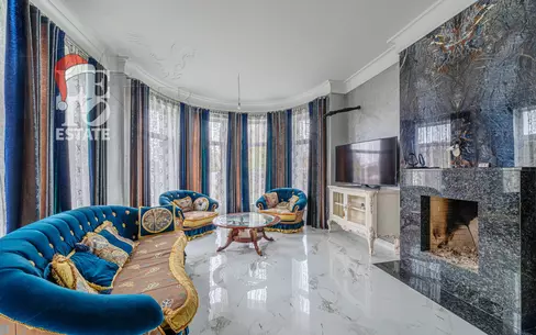 3-этажный коттедж 350 м² с отделкой