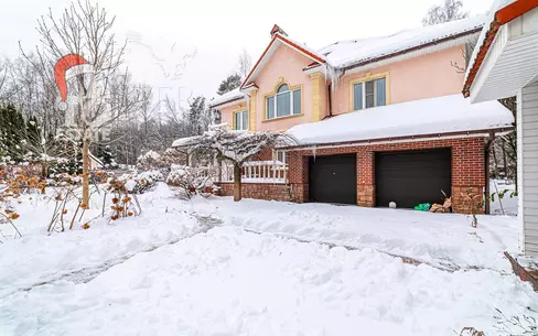 3-этажный коттедж 742 м² с отделкой