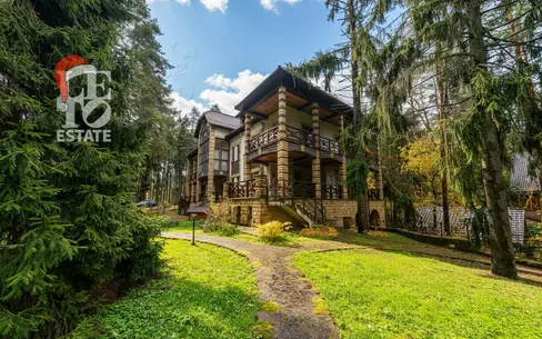 3-этажный коттедж 980 м² с отделкой