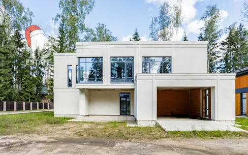 2-этажный коттедж 526 м² без отделки