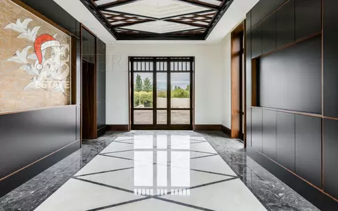 2-этажный коттедж 1 244 м² с отделкой