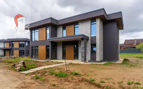 2-этажный коттедж 289 м² без отделки