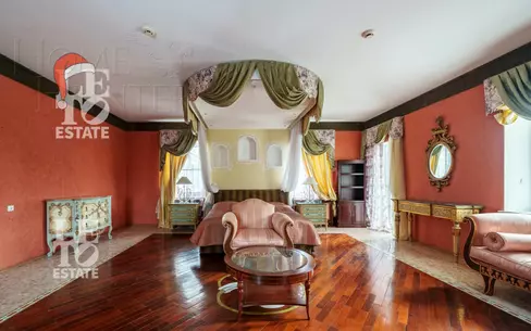 3-этажный коттедж 840 м² с отделкой